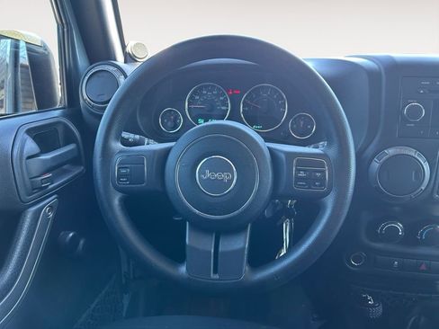 Used 2014 Jeep Wrangler Sport AWD/4WD image 14
