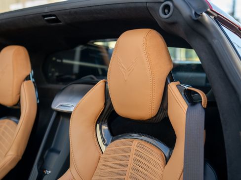 Used 2021 Chevrolet Corvette Stingray Premium Cpe w/ LPO, Roadside Safety Package RWD image 12