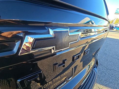 Used 2023 Chevrolet Tahoe RST image 39