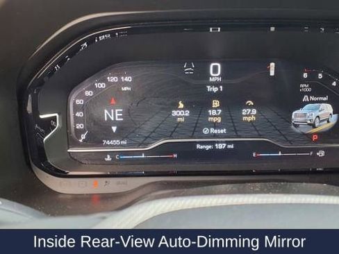 Used 2024 GMC Yukon XL Denali RWD image 29