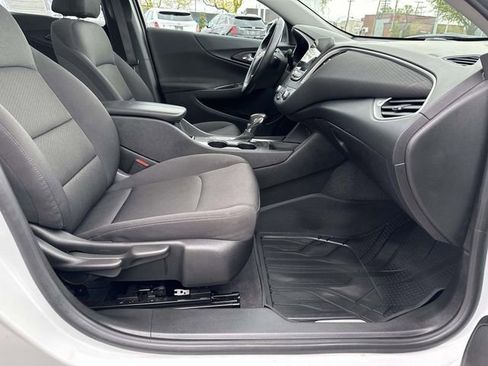 Used 2022 Chevrolet Malibu LT w/ Redline Edition FWD image 20