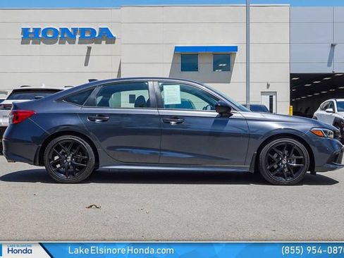 Certified 2024 Honda Civic Sport image 5