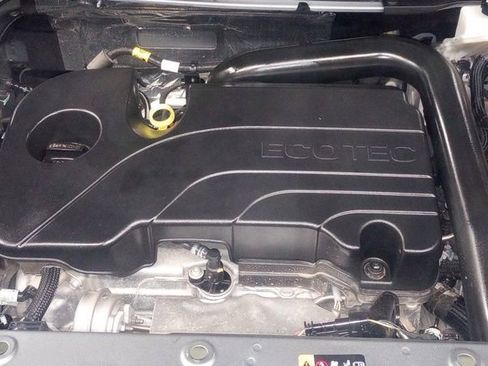 Used 2023 Chevrolet Equinox RS image 10