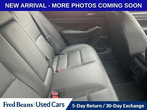 Used 2024 Nissan Altima 2.5 SL FWD image 8
