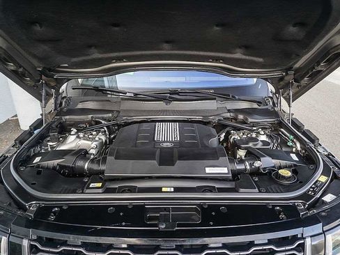 Used 2022 Land Rover Range Rover Westminster Edition image 28