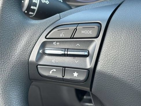 Certified 2023 Hyundai Kona SE AWD/4WD image 22