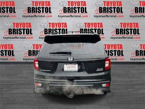 Used 2019 Honda Passport Elite image 4