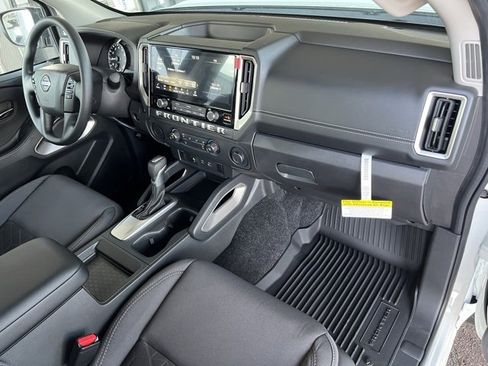 New 2026 Nissan Frontier SV w/ Tow Package image 21