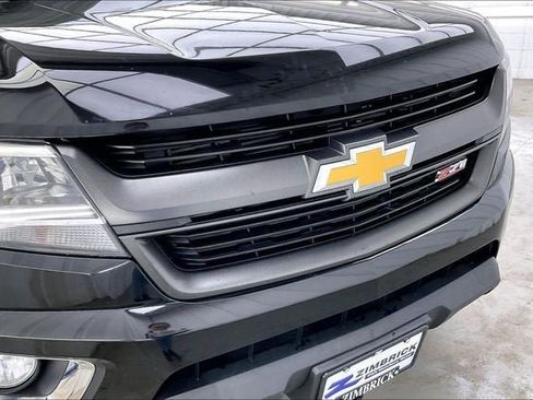 Used 2017 Chevrolet Colorado Z71 AWD/4WD image 30