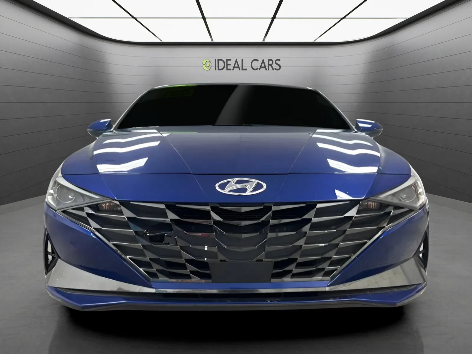Used 2021 Hyundai Elantra SEL w/ Convenience + Premium Package FWD image 2