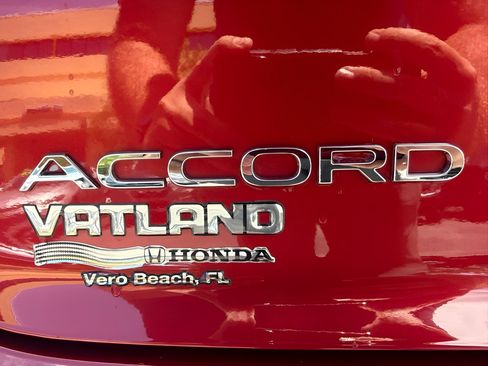 Used 2025 Honda Accord LX image 34