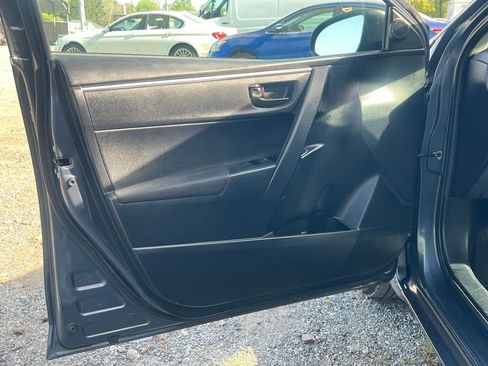 Used 2016 Toyota Corolla L image 6
