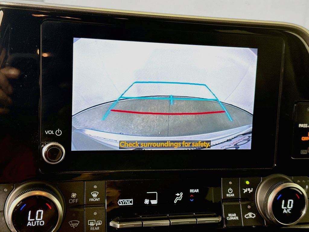 Certified 2023 Toyota Highlander XLE AWD/4WD image 15