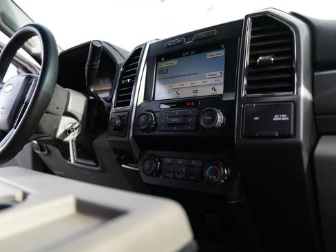 Used 2019 Ford F250 XLT image 19