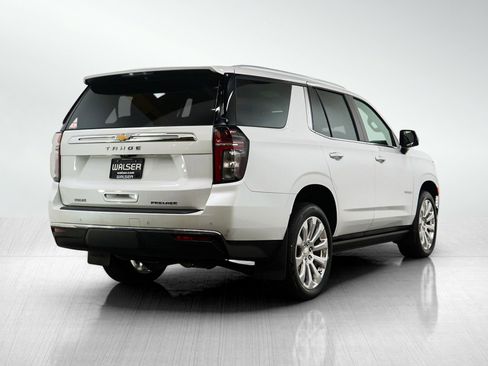 Used 2023 Chevrolet Tahoe Premier w/ Premium Package 2 AWD/4WD image 5