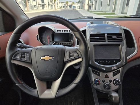 Used 2015 Chevrolet Sonic LTZ image 35