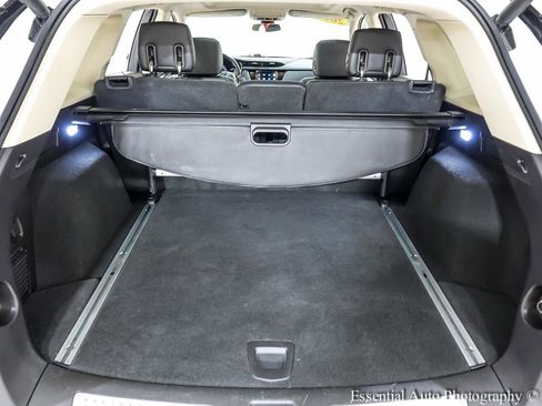 Used 2019 Cadillac XT5 Luxury FWD image 27