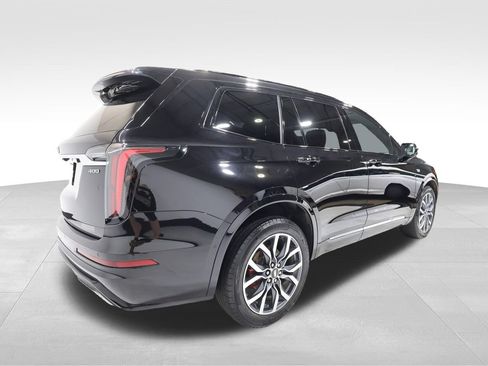 Used 2024 Cadillac XT6 Sport w/ Platinum Package AWD/4WD image 4