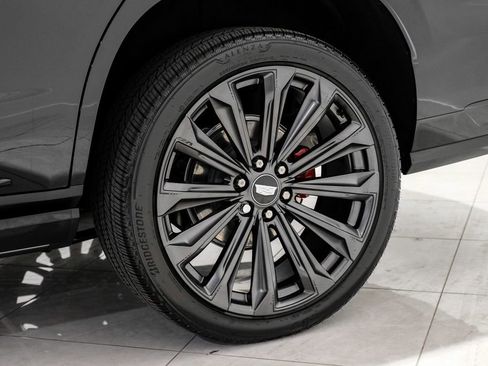 Used 2025 Cadillac Escalade V image 56