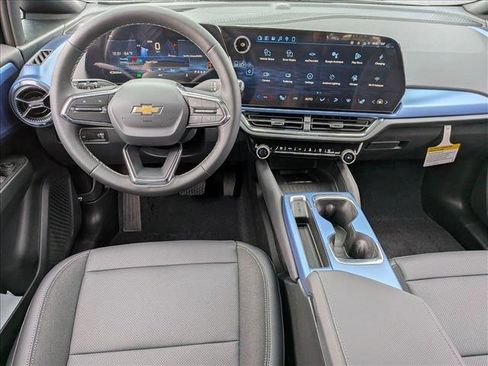 New 2026 Chevrolet Equinox EV LT AWD/4WD image 14