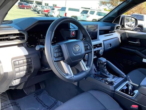 Certified 2024 Toyota Tacoma TRD Off-Road w/ TRD Off Road Upgrade Package image 17