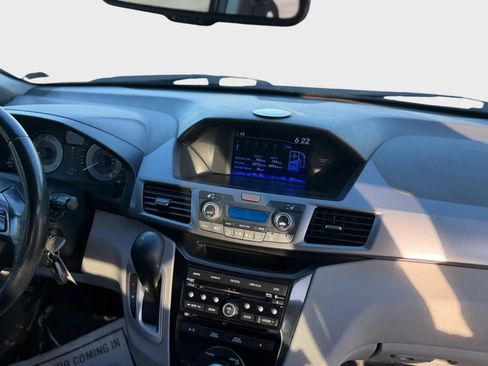 Used 2012 Honda Odyssey EX-L image 18
