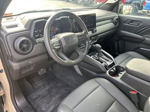 Used 2024 Chevrolet Colorado Trail Boss w/ Advanced Trailering Package image 21