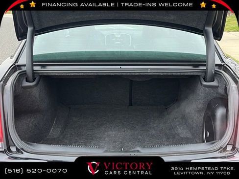 Used 2023 Chrysler 300 Touring L w/ Popular Equipment Group image 11