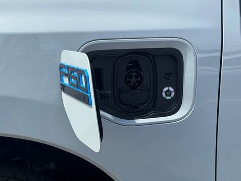 New 2025 Ford F150 Lightning XLT image 5