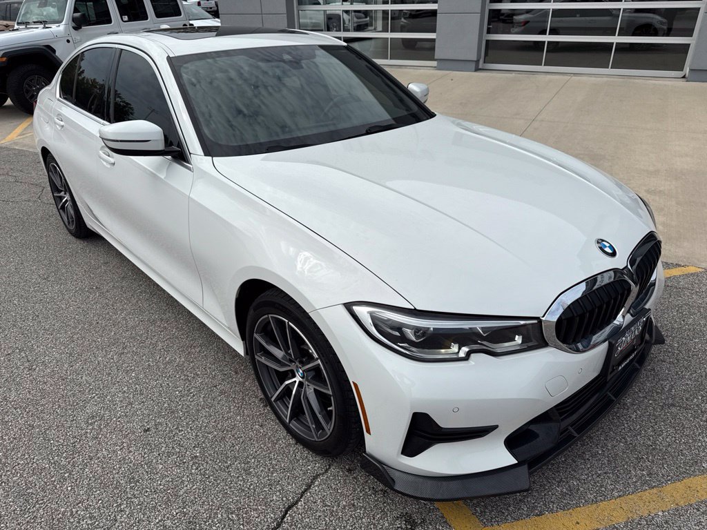 Used 2021 BMW 330i xDrive Sedan w/ Driving Assistance Package AWD/4WD image 5