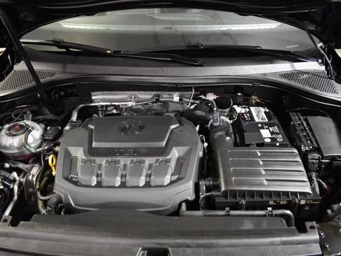 Used 2022 Volkswagen Tiguan S AWD/4WD image 33