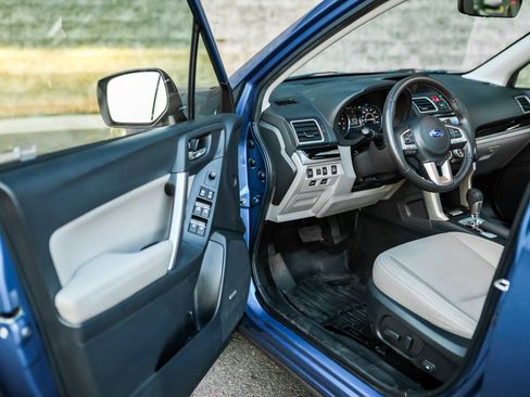 Used 2017 Subaru Forester 2.5i Limited image 23