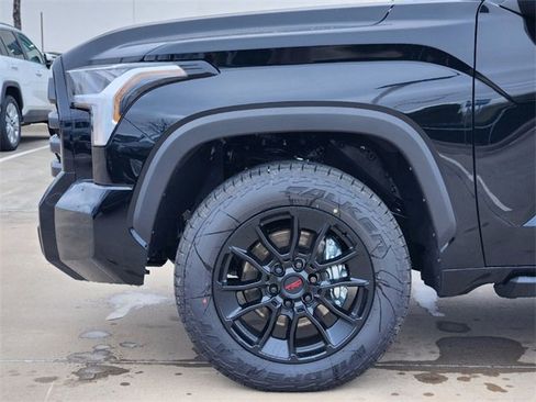 New 2025 Toyota Tundra SR5 image 5