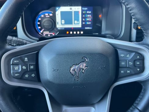 Certified 2024 Ford Bronco Badlands image 25