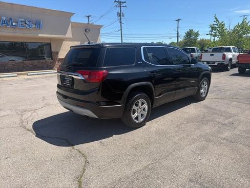 Used 2018 GMC Acadia SLE w/ LPO, Floor Liner Package FWD image 5