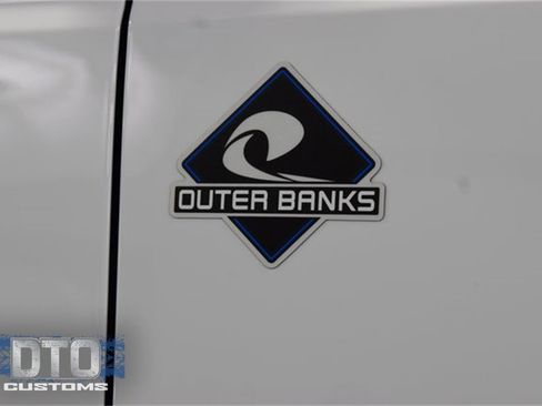 Used 2025 Ford Bronco Outer Banks image 14