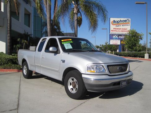 Used 2003 Ford F150 XLT RWD image 11