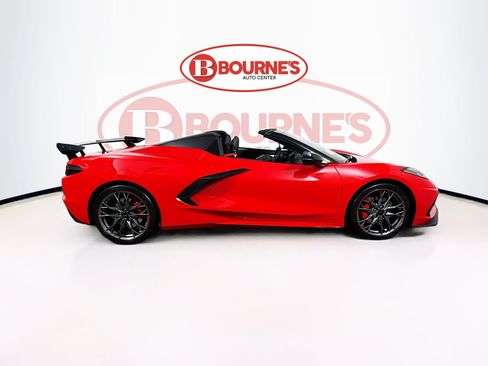 Used 2025 Chevrolet Corvette Stingray Premium Conv w/ Z51 Performance Package image 13