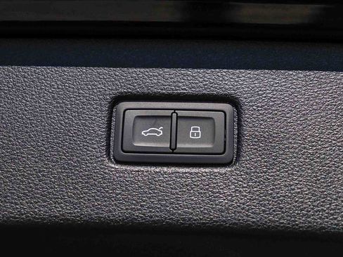 New 2026 Audi Q7 2.0T Premium image 39