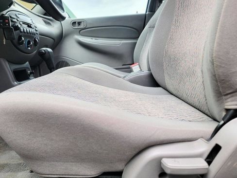 Used 1999 Ford Escort SE image 26