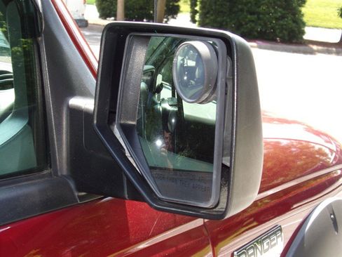 Used 2006 Ford Ranger XLT AWD/4WD image 16