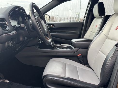 Used 2023 Dodge Durango GT image 9