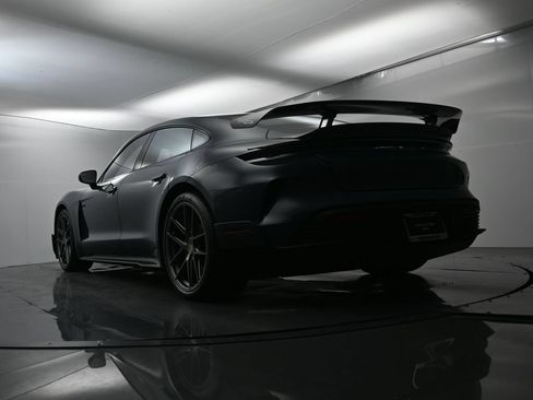 Used 2025 Porsche Taycan Turbo GT AWD/4WD image 53