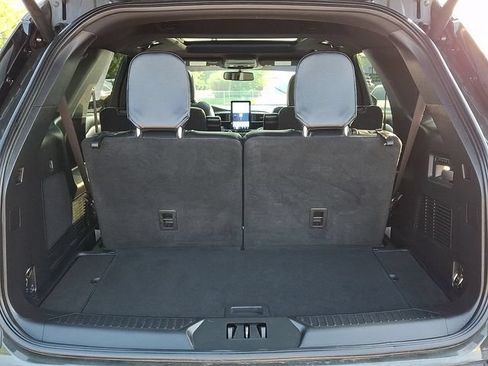 Used 2022 Ford Explorer ST w/ Equipment Group 401A AWD/4WD image 30