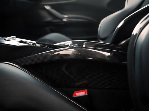 Used 2021 Ferrari SF90 Stradale Assetto Fiorano image 27