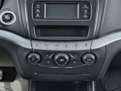 Used 2016 Dodge Journey SXT w/ Blacktop Package FWD image 19