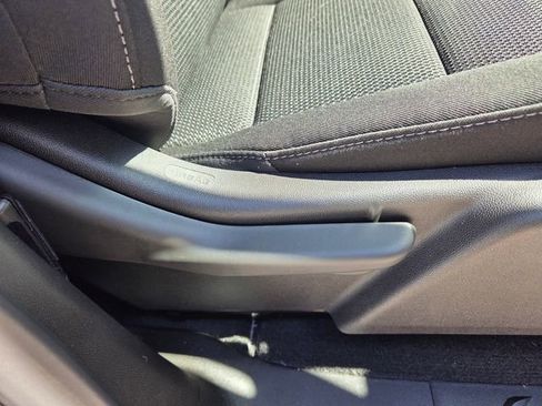 New 2026 GMC Canyon Elevation w/ Convenience Package image 15