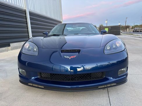 Used 2007 Chevrolet Corvette Z06 w/ Preferred Equipment Group RWD image 10