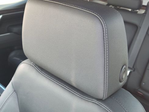 Used 2023 GMC Sierra 1500 SLT image 19