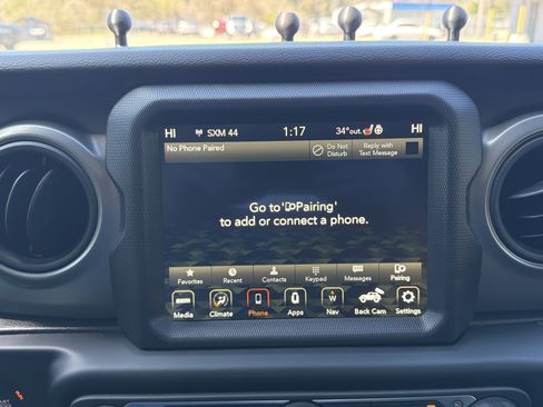 Used 2023 Jeep Wrangler Sport S image 16